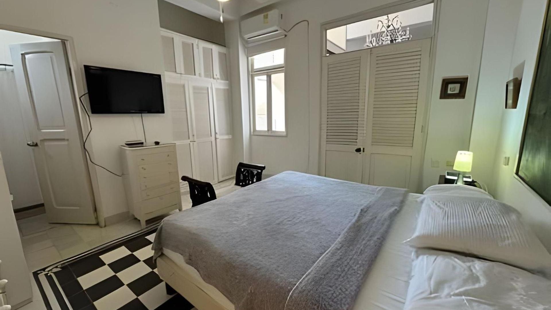 305 Plaza Bolivar 1br - Eva · Hermoso Apto-305- Edifcio Plaza Bolivar *