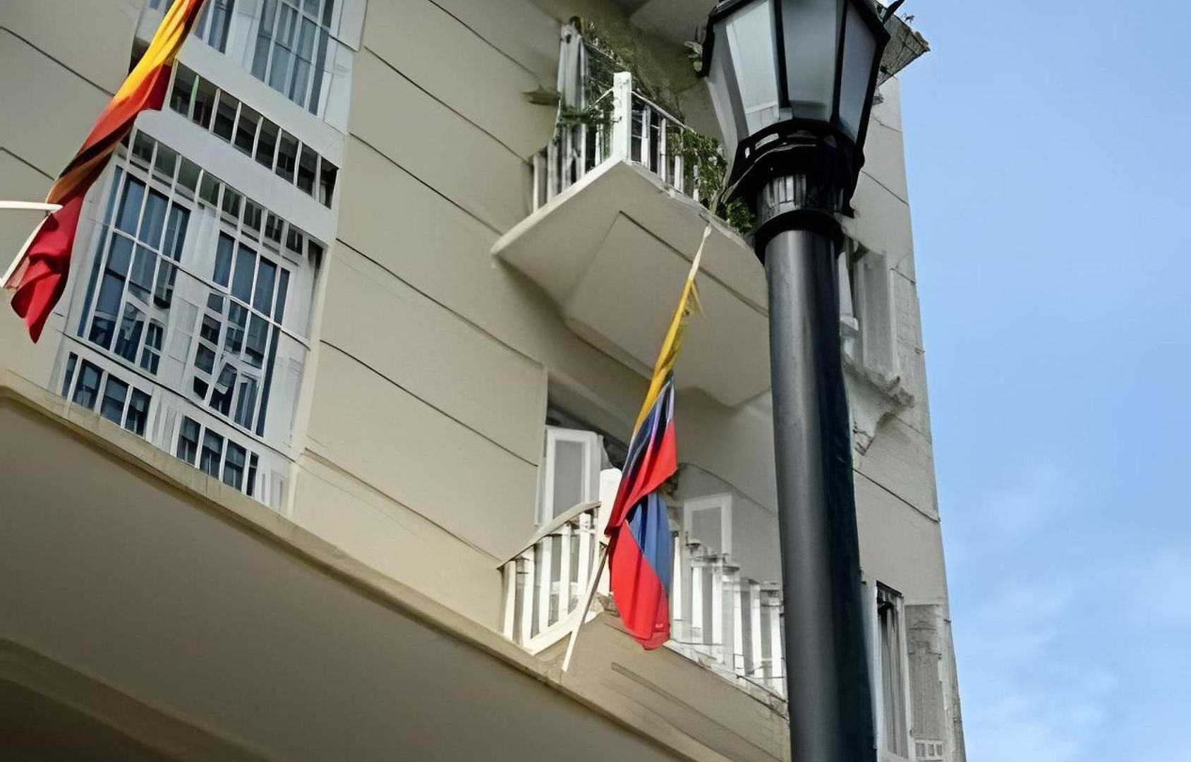 Apartamento 305 Plaza Bolivar 1br - Eva · Hermoso Apto-305- Edifcio Plaza Bolivar Cartagena