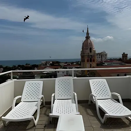 305 Plaza Bolivar 1br - Eva · Hermoso Apto-305- Edifcio Plaza Bolivar Apartamento *